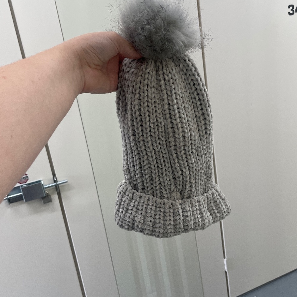 Jules Kae Pompom beanie